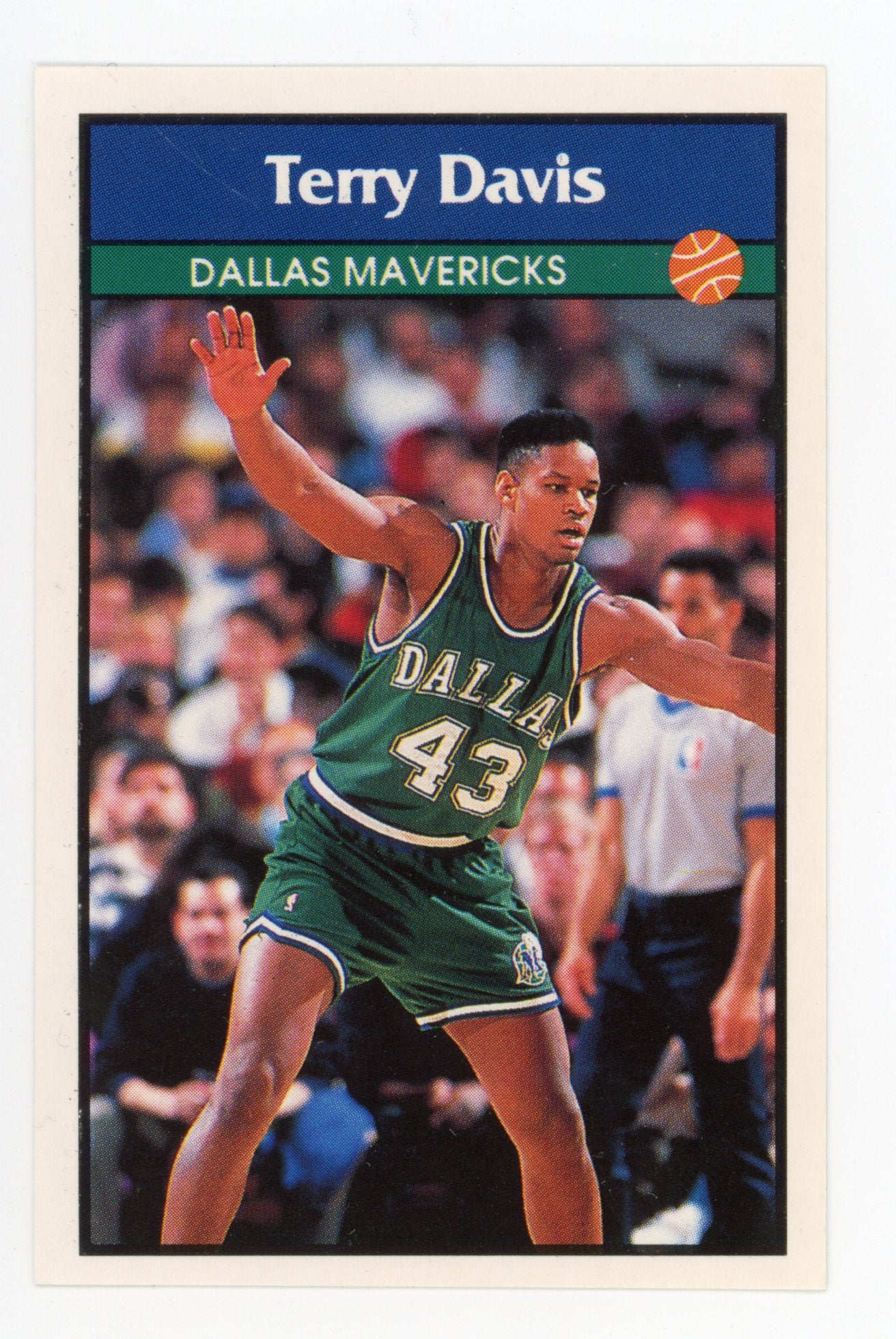 Terry Davis Panini 1992-1993 Basketball Sticker Dallas Mavericks #65
